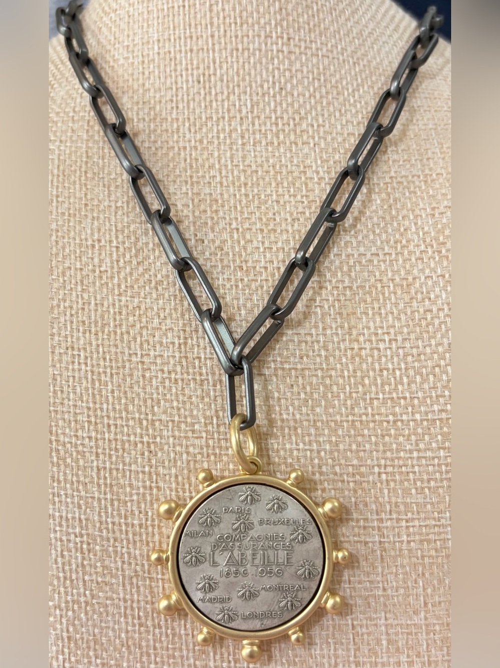 NEW Matte Gold and Black Medallion Coin Pendant Necklace 22” chain